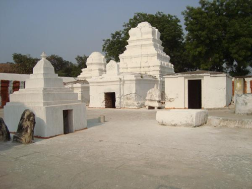 Information Chejarla Kapotheswara temple, The te